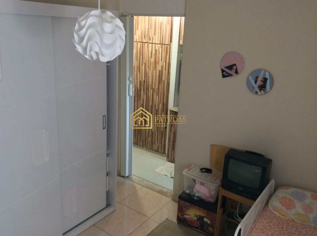 Apartamento à venda com 2 quartos, 48m² - Foto 2