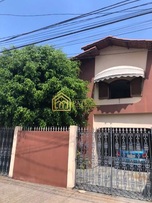 Sobrado à venda com 4 quartos, 232m² - Foto 8