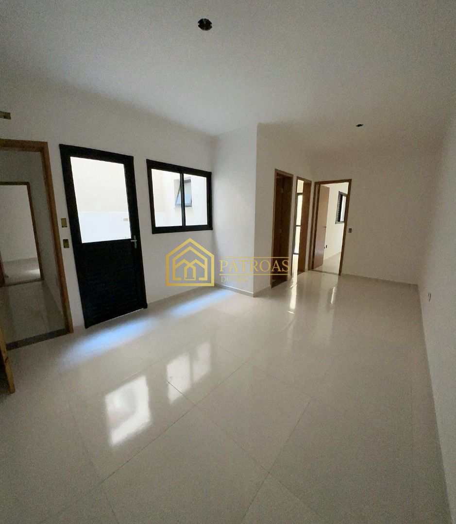 Apartamento à venda com 2 quartos, 44m² - Foto 1