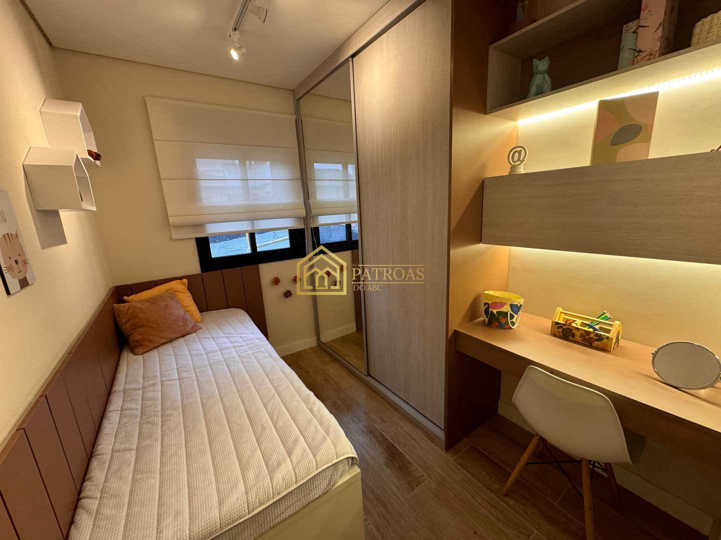 Apartamento à venda com 3 quartos, 65m² - Foto 12