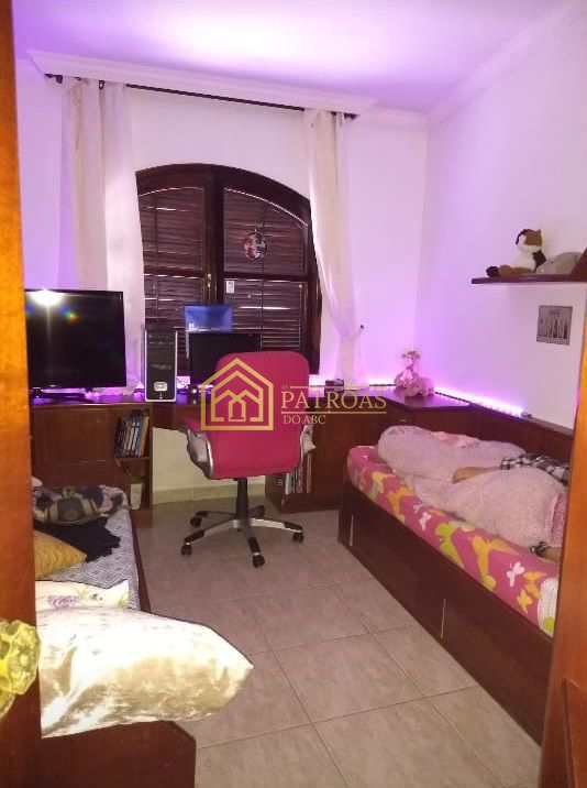 Sobrado à venda com 3 quartos, 190m² - Foto 17