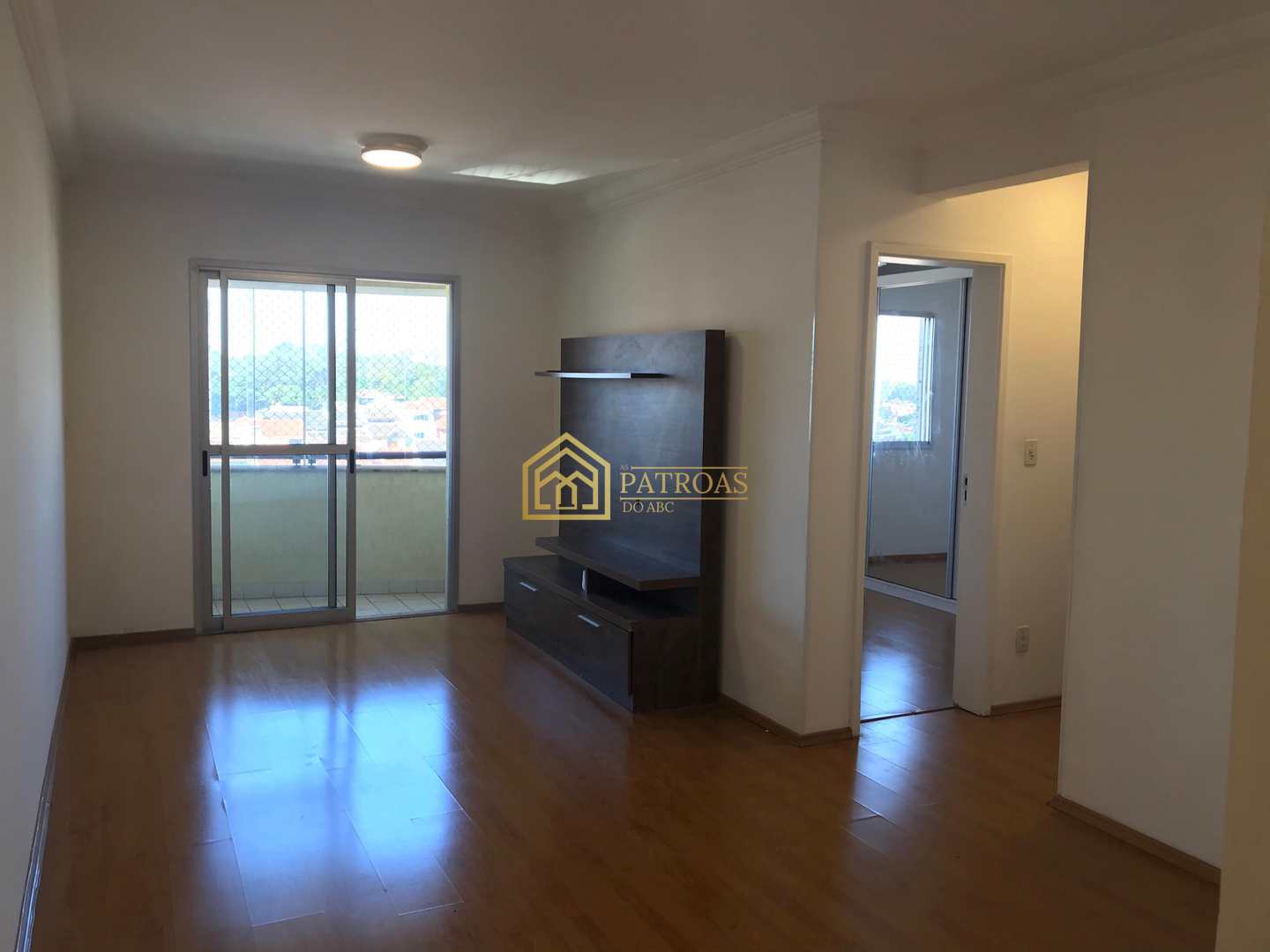 Apartamento à venda com 2 quartos, 61m² - Foto 21