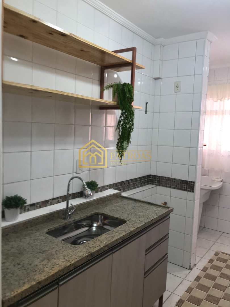 Apartamento à venda com 2 quartos, 61m² - Foto 13