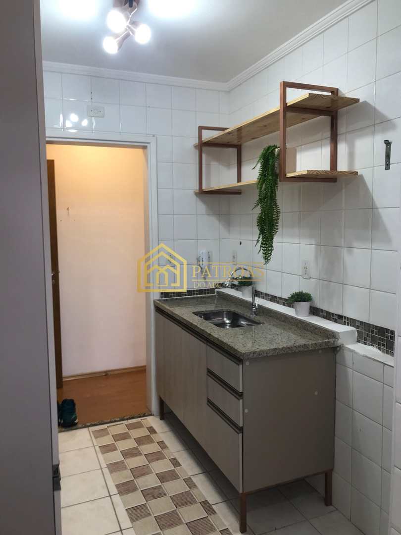 Apartamento à venda com 2 quartos, 61m² - Foto 5