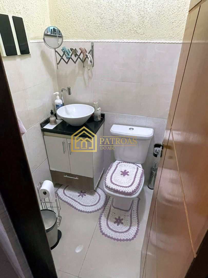 Sobrado à venda com 3 quartos, 250m² - Foto 24