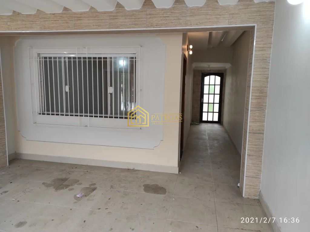 Casa à venda com 3 quartos, 140m² - Foto 3