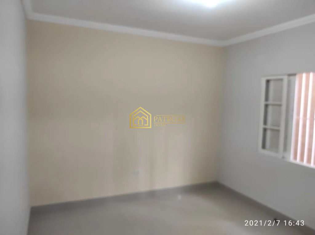 Casa à venda com 3 quartos, 140m² - Foto 8