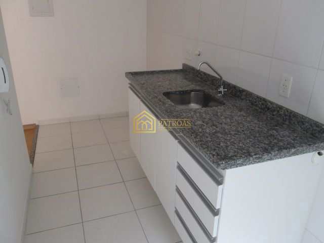 Apartamento à venda e aluguel com 3 quartos, 71m² - Foto 9