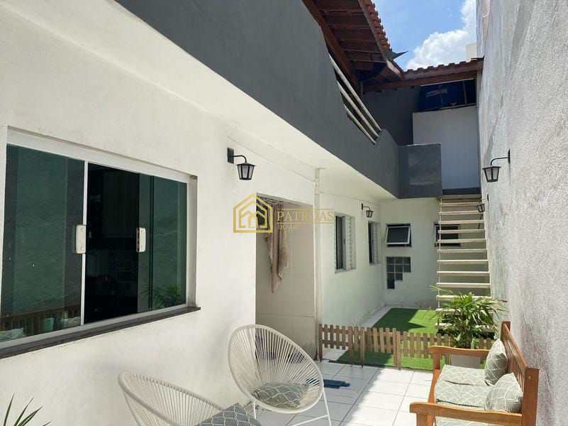 Casa à venda com 2 quartos, 185m² - Foto 13