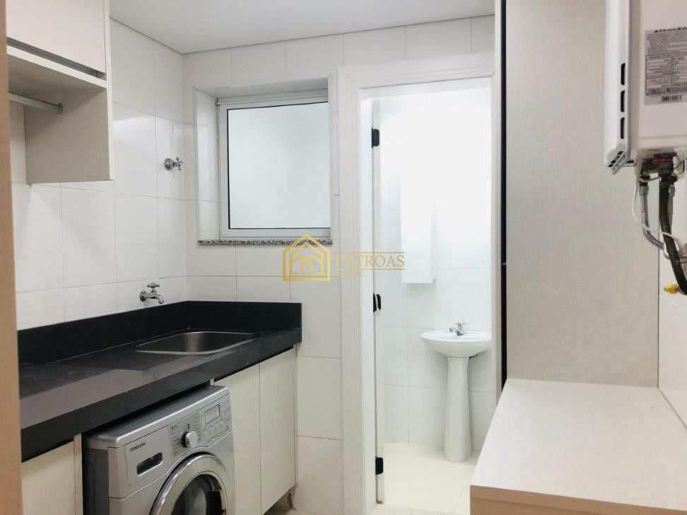 Apartamento à venda com 3 quartos, 158m² - Foto 16