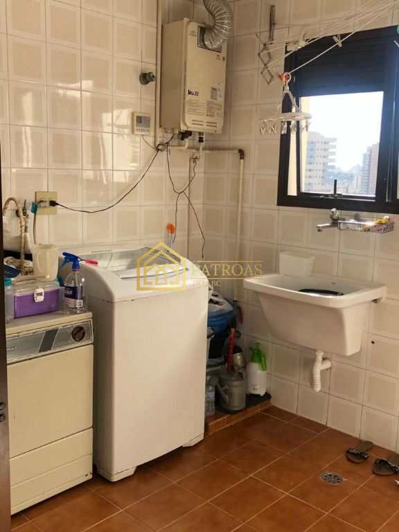 Apartamento à venda com 4 quartos, 115m² - Foto 11