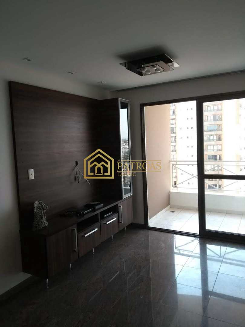 Apartamento à venda com 2 quartos, 70m² - Foto 21