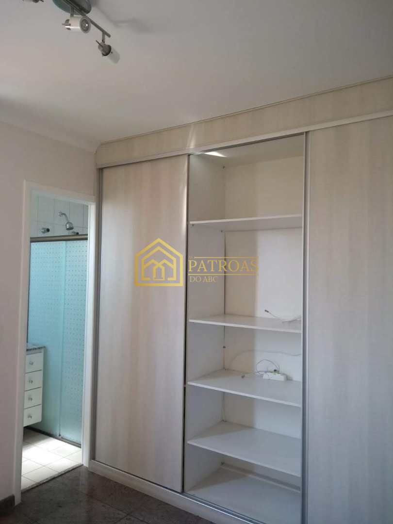 Apartamento à venda com 2 quartos, 70m² - Foto 18