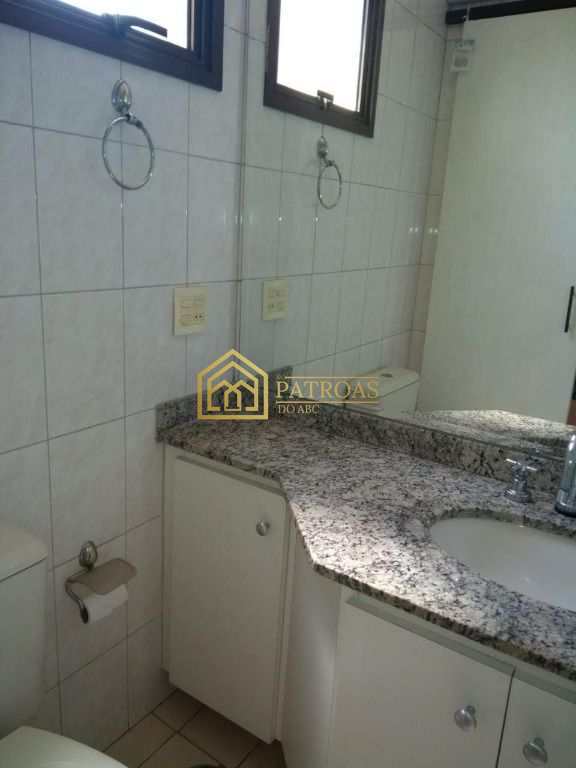 Apartamento à venda com 2 quartos, 70m² - Foto 12