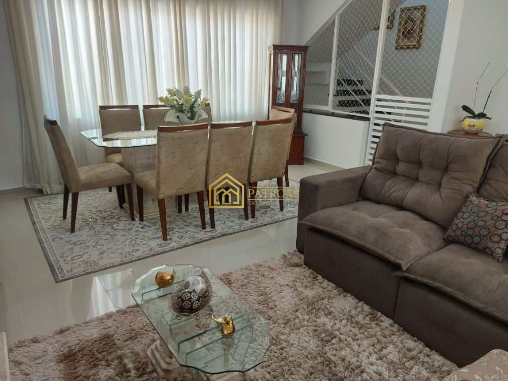 Sobrado à venda com 3 quartos, 181m² - Foto 1