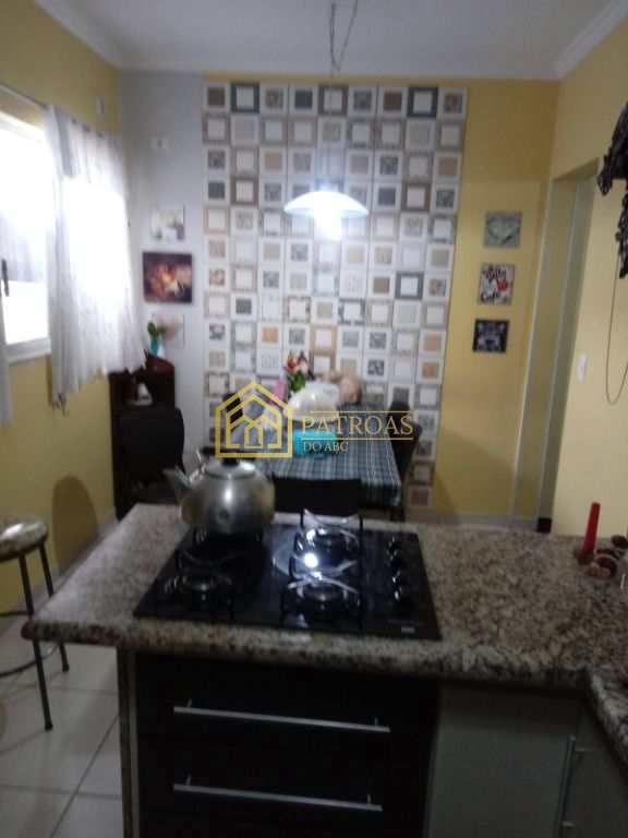 Sobrado à venda com 3 quartos, 150m² - Foto 4