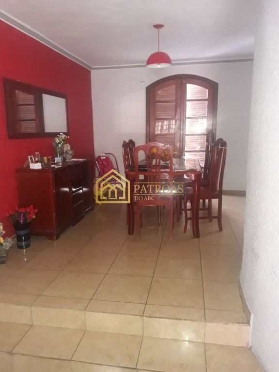 Sobrado à venda com 3 quartos, 300m² - Foto 4