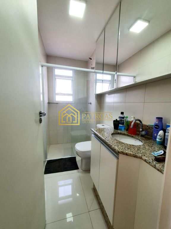 Apartamento à venda com 2 quartos, 68m² - Foto 20