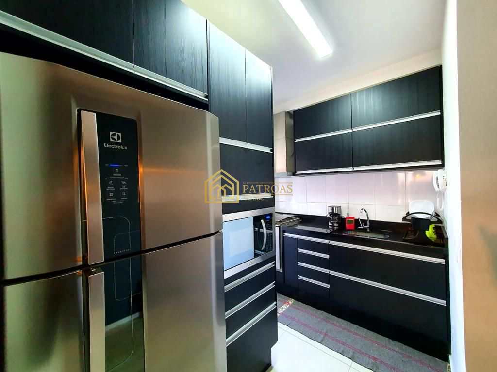 Apartamento à venda com 2 quartos, 68m² - Foto 9