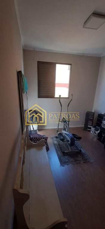 Apartamento à venda com 3 quartos, 67m² - Foto 4