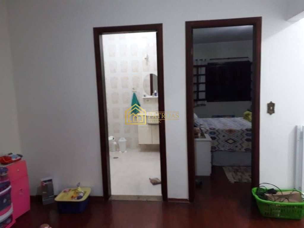 Sobrado à venda com 3 quartos, 208m² - Foto 9