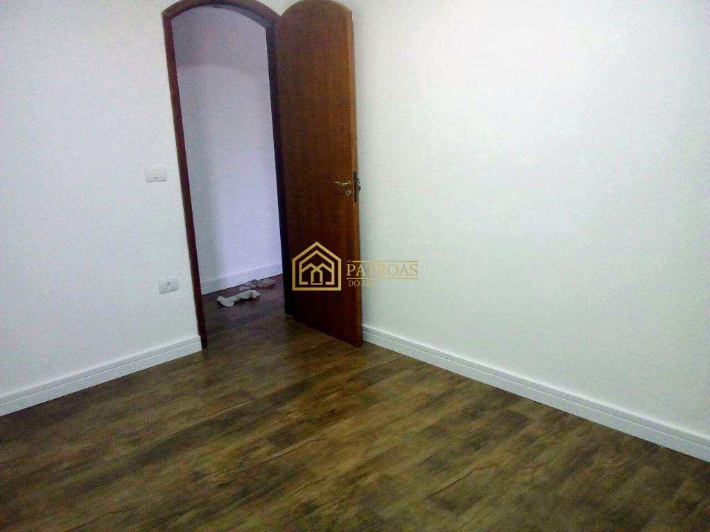 Sobrado à venda com 4 quartos, 180m² - Foto 15