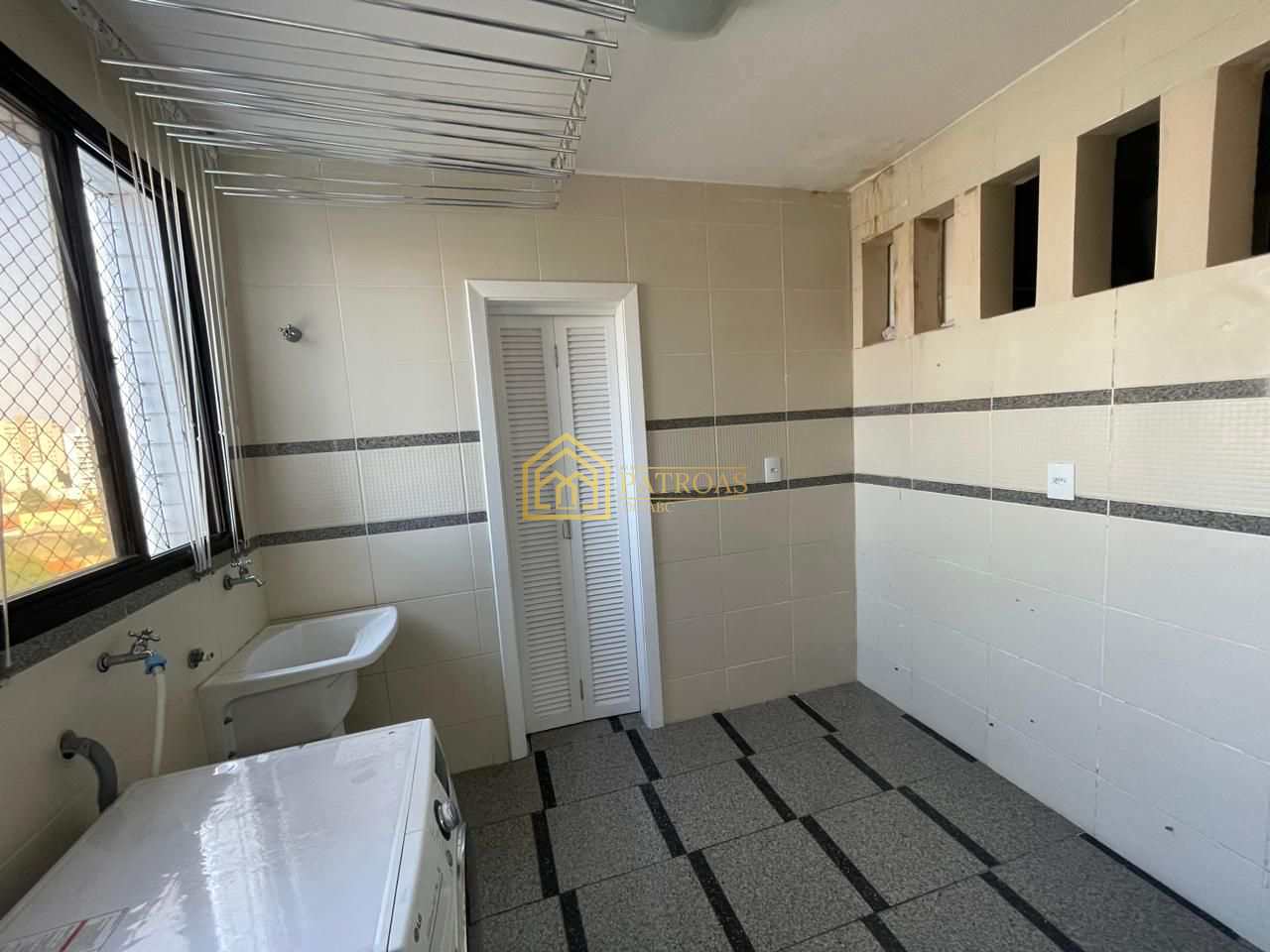 Cobertura à venda com 4 quartos, 320m² - Foto 39