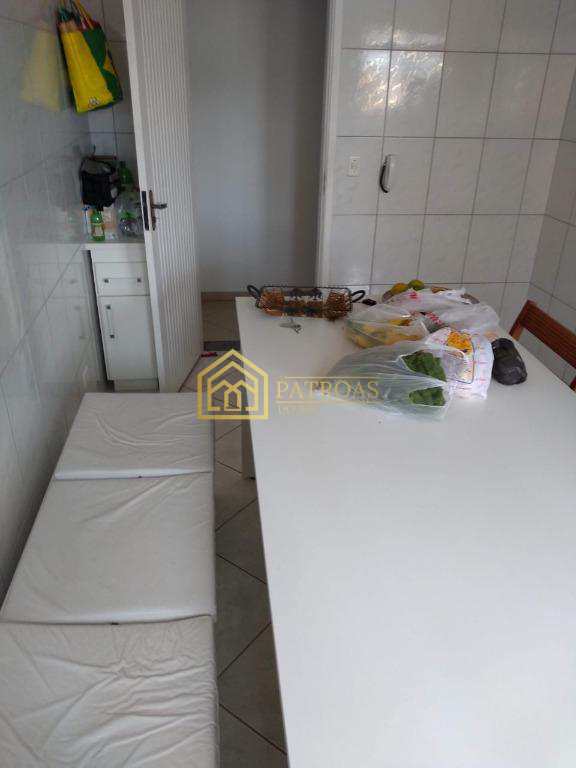 Apartamento à venda com 3 quartos, 114m² - Foto 15