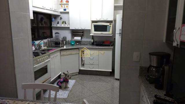 Apartamento à venda com 3 quartos, 162m² - Foto 5