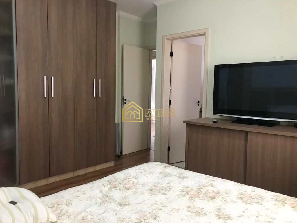 Apartamento à venda com 3 quartos, 130m² - Foto 11