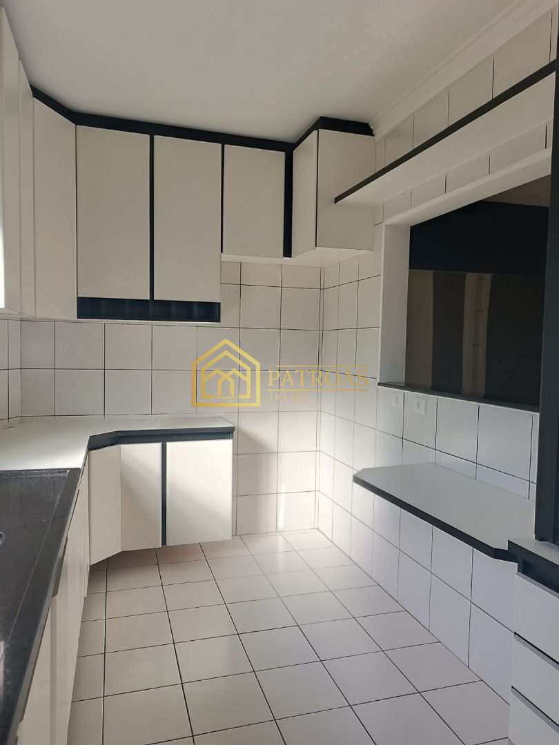 Apartamento à venda com 3 quartos, 98m² - Foto 8