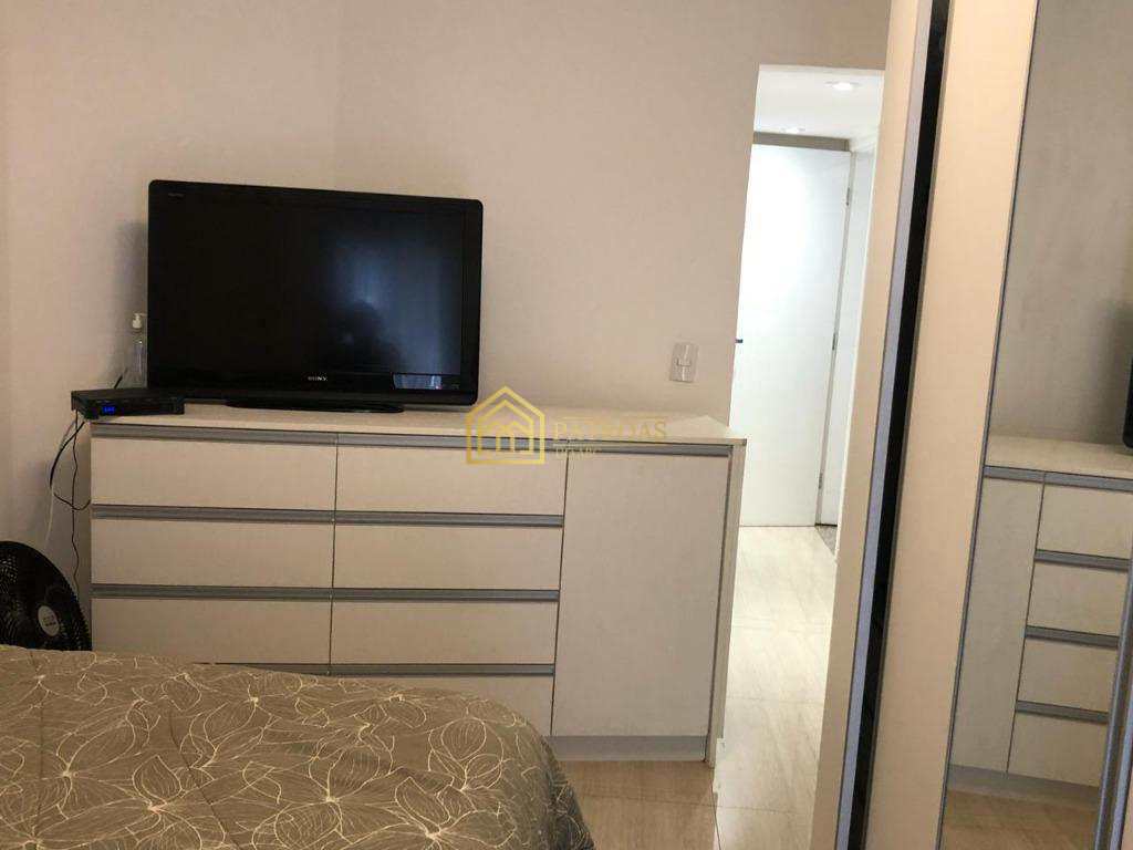 Cobertura para alugar com 3 quartos, 300m² - Foto 44