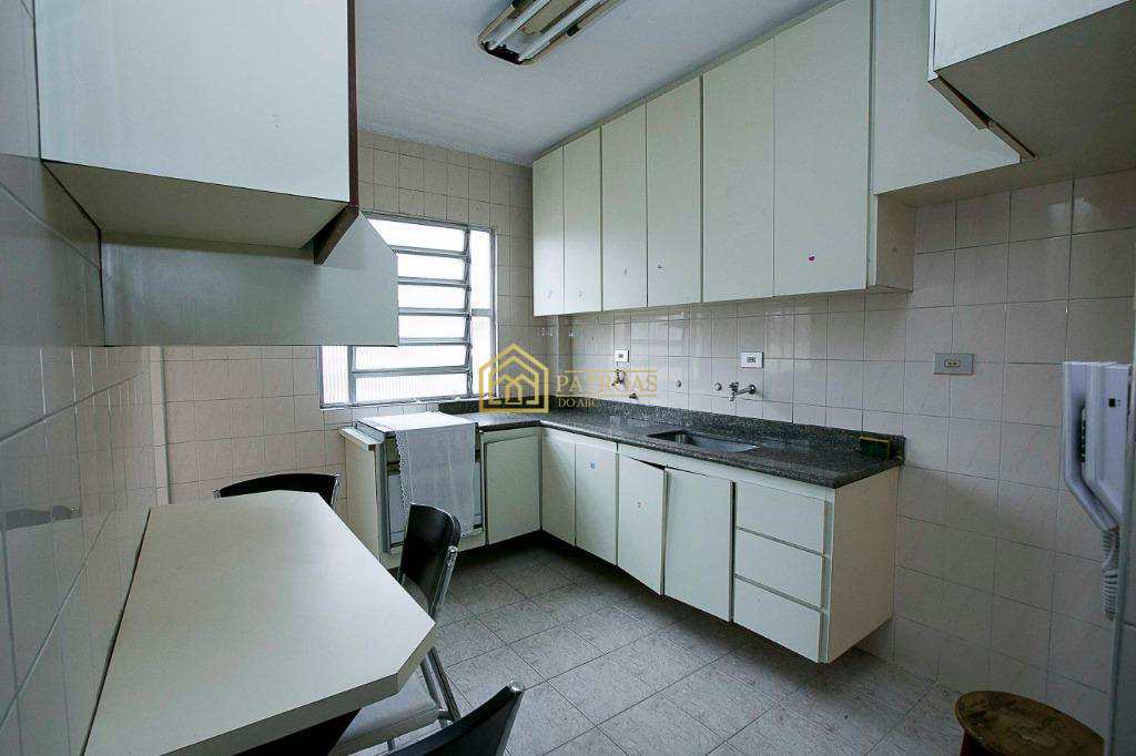 Apartamento à venda com 2 quartos, 60m² - Foto 7