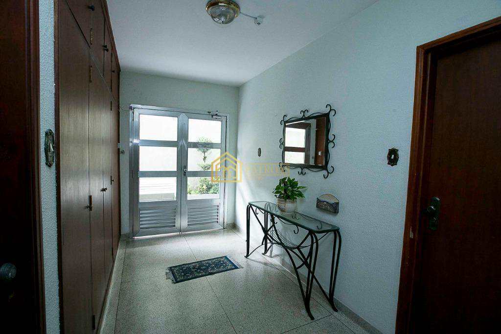 Apartamento à venda com 2 quartos, 60m² - Foto 18