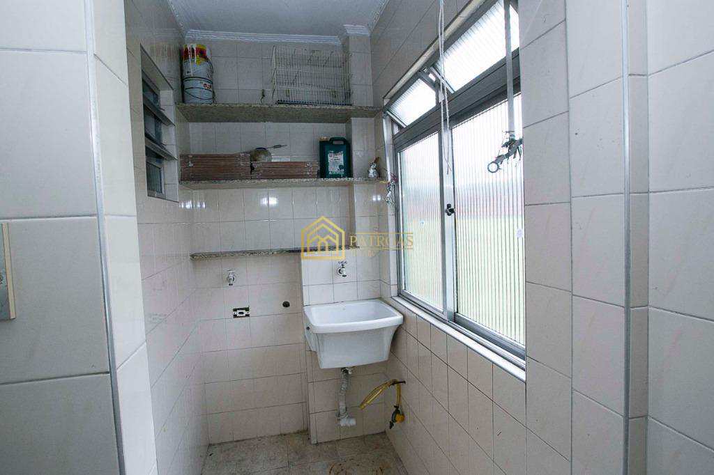 Apartamento à venda com 2 quartos, 60m² - Foto 9