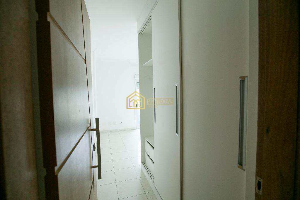 Apartamento à venda com 4 quartos, 188m² - Foto 24