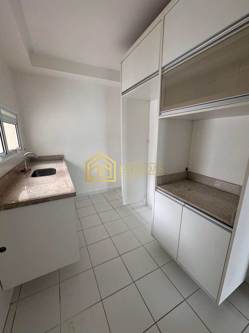 Apartamento para alugar com 2 quartos, 107m² - Foto 17