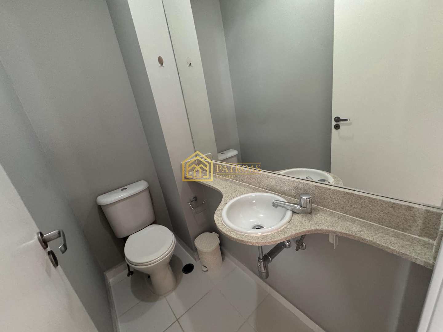 Apartamento para alugar com 2 quartos, 107m² - Foto 14