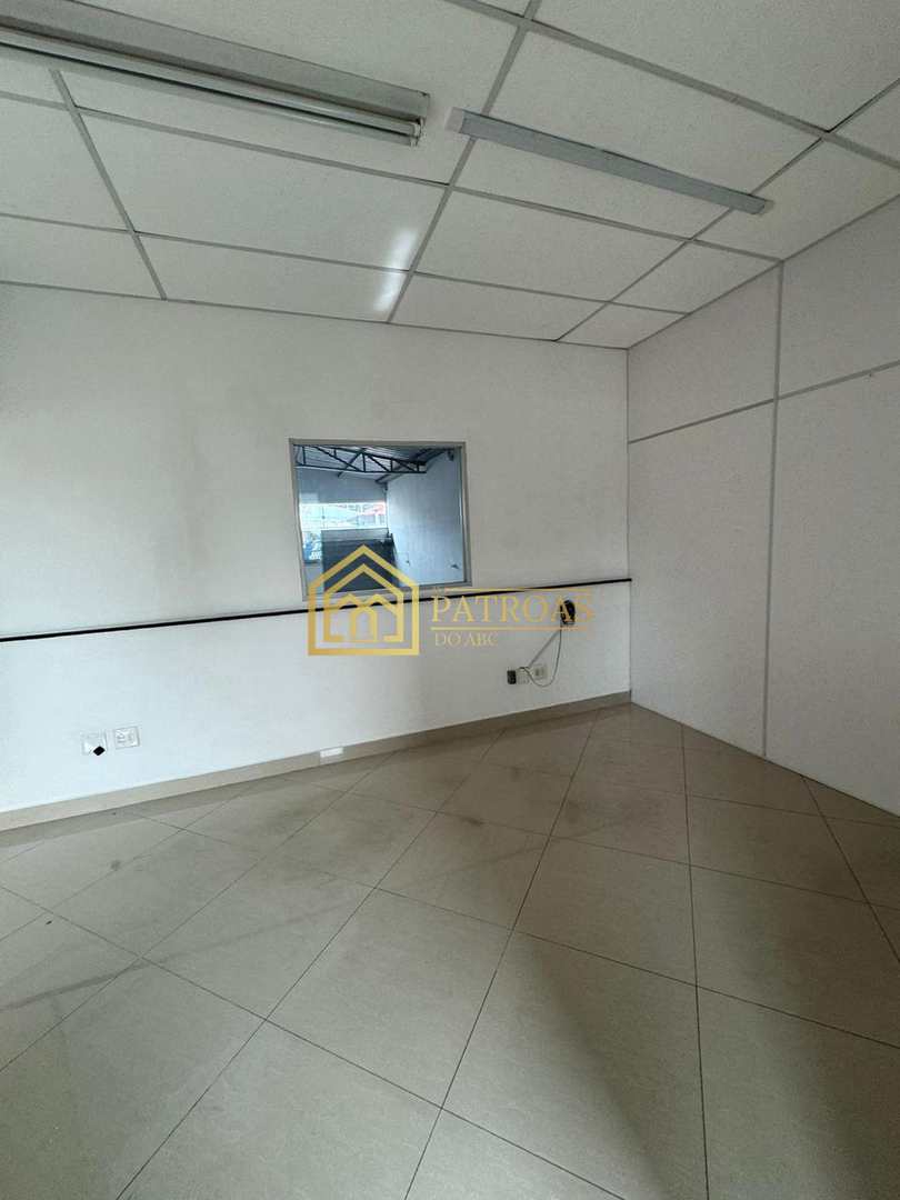 Depósito-Galpão-Armazém para alugar com 1 quarto, 250m² - Foto 7