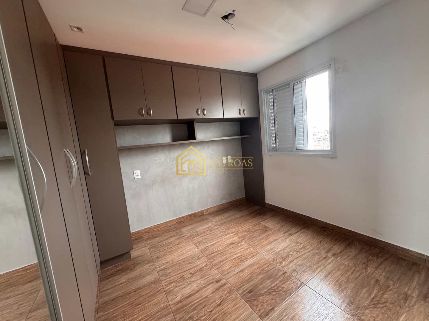 Apartamento à venda com 2 quartos, 55m² - Foto 13