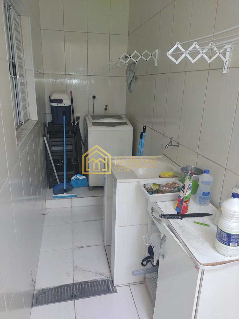 Sobrado à venda com 6 quartos, 150m² - Foto 14