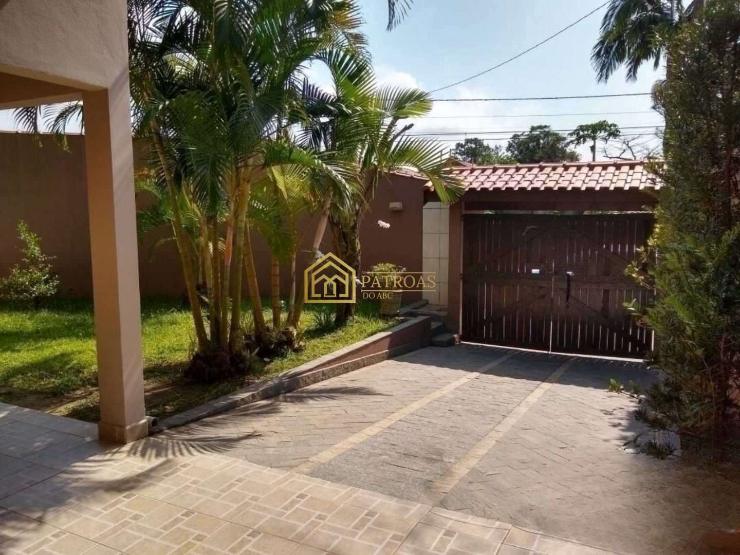 Sobrado à venda com 3 quartos, 222m² - Foto 15