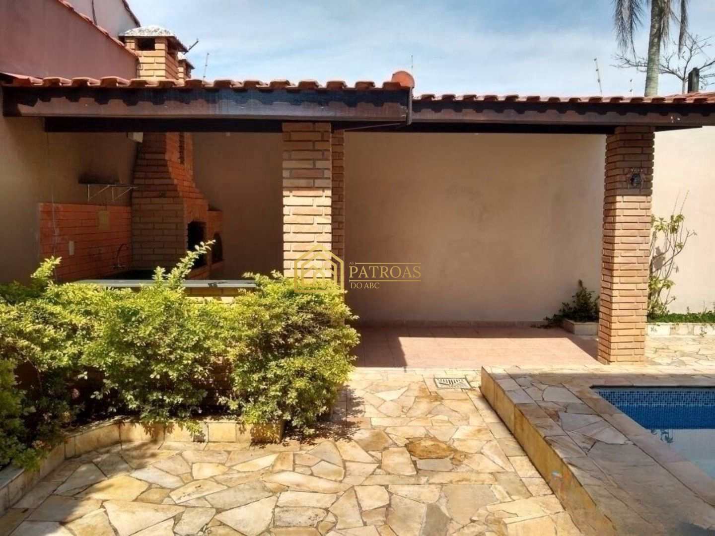 Sobrado à venda com 3 quartos, 222m² - Foto 14