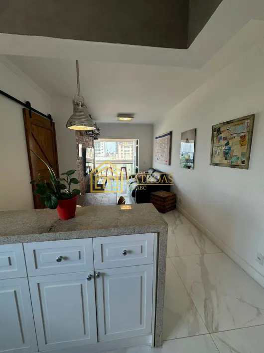 Apartamento à venda com 2 quartos, 70m² - Foto 11