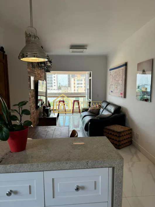 Apartamento à venda com 2 quartos, 70m² - Foto 10