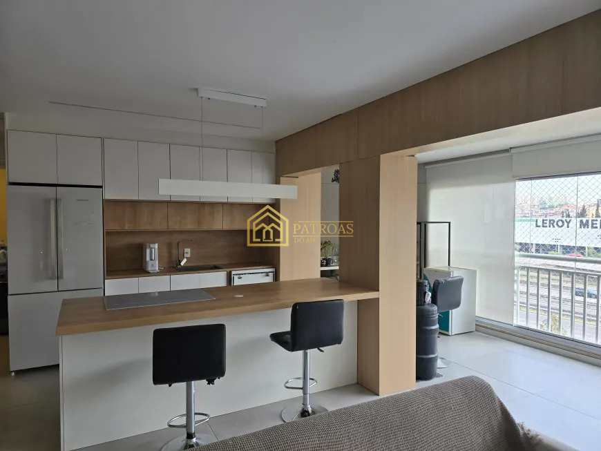 Apartamento à venda com 3 quartos, 151m² - Foto 2