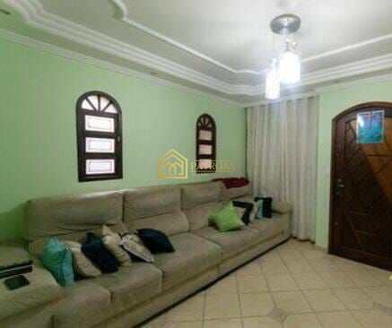 Sobrado à venda com 4 quartos, 244m² - Foto 2