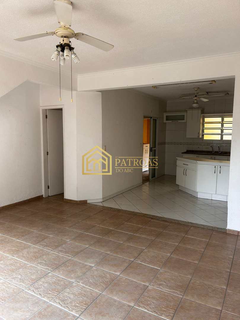 Sobrado à venda com 3 quartos, 186m² - Foto 1