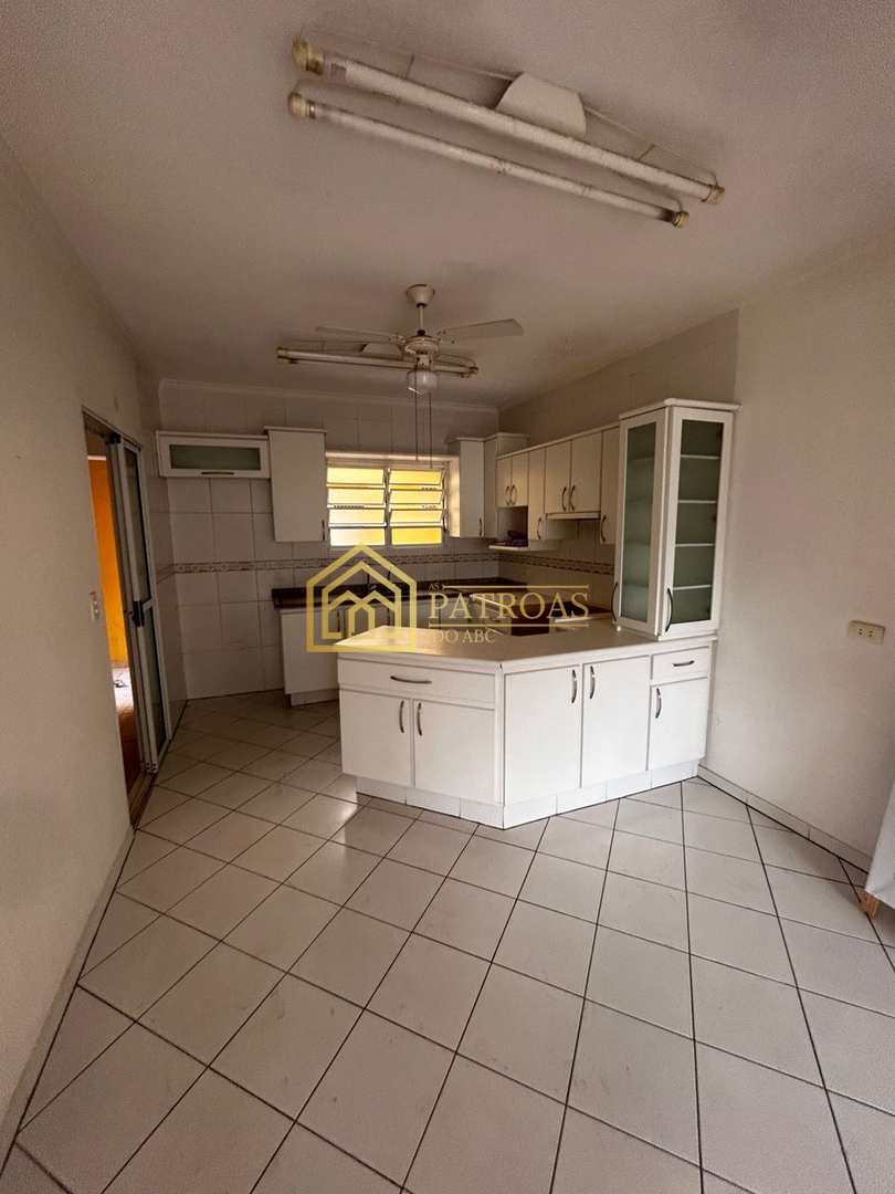 Sobrado à venda com 3 quartos, 186m² - Foto 2