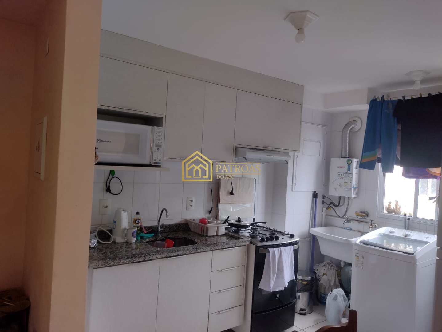 Apartamento à venda com 2 quartos, 53m² - Foto 3